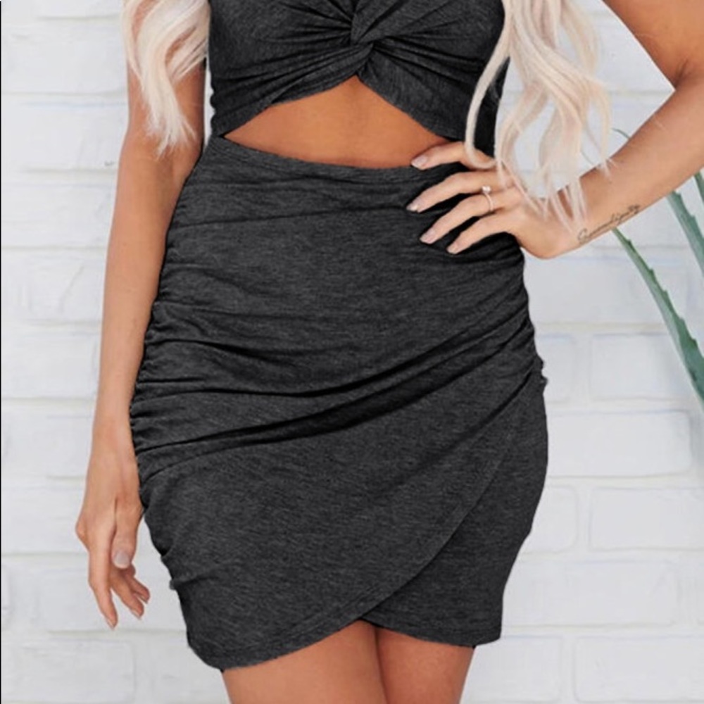 Black twist knot dress!  New in package! - Picture 4 of 5